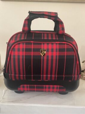 ****Heys**** Plaid Hybrid  Hard case Carry on Train case.( No Shoulder Strap)